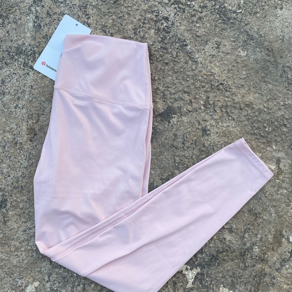 (NWT) Lululemon Wunder Under High Rise Tight, size 10. - Picture 1 of 7